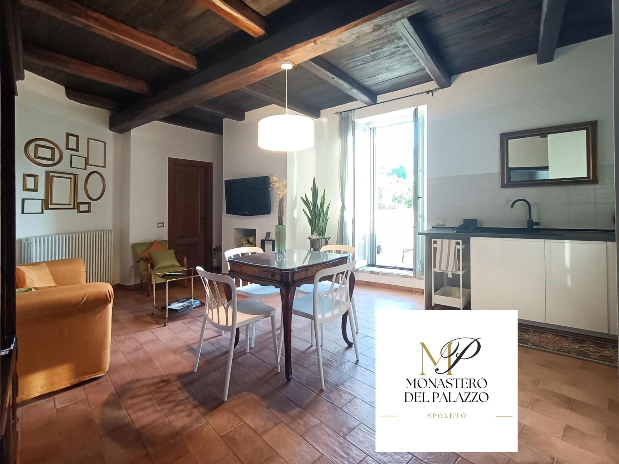 Monastero Del Palazzo Casa Vacanze Spoleto Ngoại thất bức ảnh